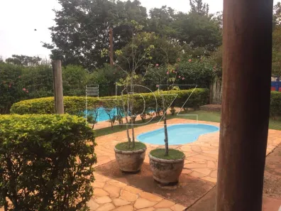 Fazenda/Sítio com 3 Quartos à venda, 642m² no Parque Tropical, Araraquara