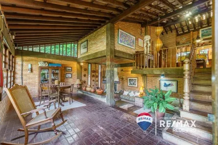 Fazenda/Sítio com 6 Quartos à venda, 420m² no Vista Alegre, Vinhedo