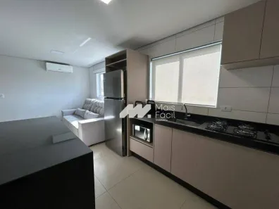 Apartamento com 2 Quartos para alugar, 65m² no Zona 07, Maringá