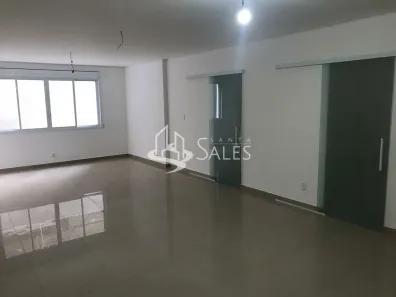 Apartamento com 2 Quartos à venda, 130m² no Cerqueira César, São Paulo
