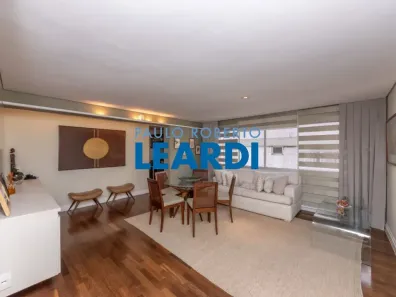 Apartamento com 2 Quartos à venda, 121m² no Cerqueira César, São Paulo