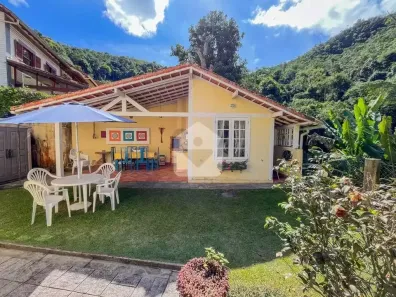 Casa com 3 Quartos à venda, 100m² no Retiro, Petrópolis