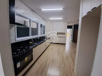 Casa de Condomínio com 5 Quartos para alugar, 237m² no Jardim Bréscia, Indaiatuba