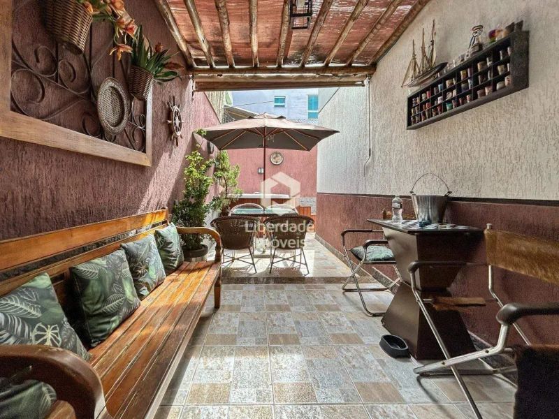 Apartamento com 3 quartos — Caiçaras, Belo Horizonte