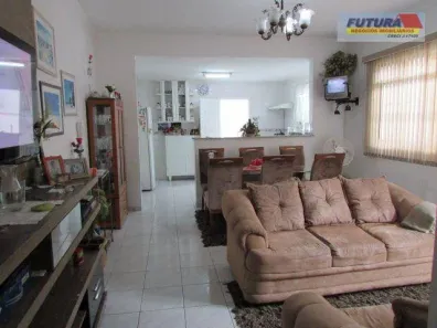Imóvel Comercial com 5 Quartos para alugar, 213m² no Vila Valença, São Vicente