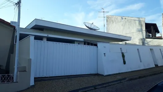 Casa com 3 Quartos à venda, 230m² no Vila Martina, Valinhos