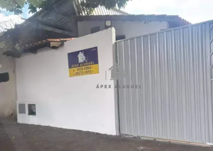 Casa com 2 Quartos para alugar, 65m² no Vila Alvorada, Goiânia