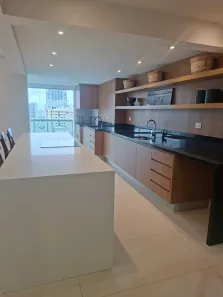 Apartamento com 3 Quartos para alugar, 248m² no Alphaville Centro Industrial e Empresarial/Alphaville., Barueri