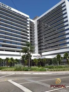 Sala Comercial à venda, 39m² no Passo da Areia, Porto Alegre