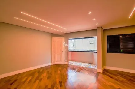 Apartamento com 3 Quartos para alugar, 136m² no Vila Gilda, Santo André