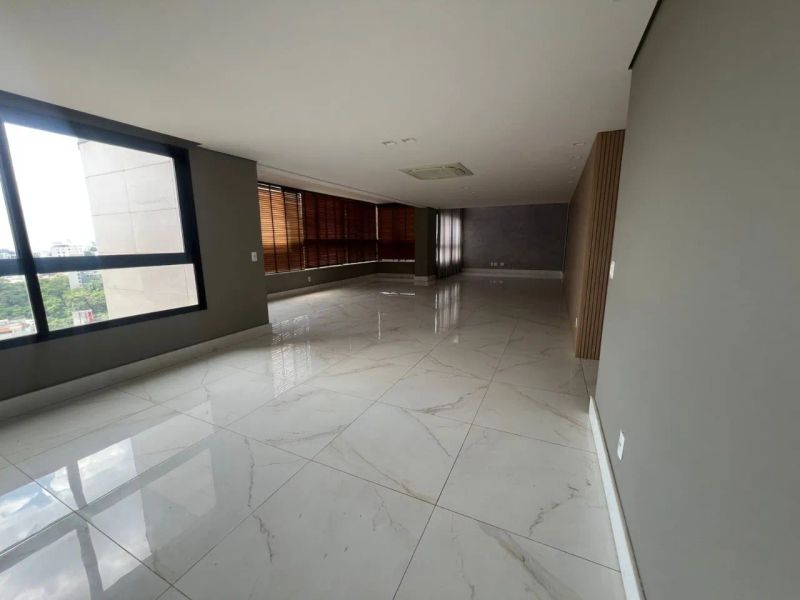 Apartamento com 4 quartos — Santa Lúcia, Belo Horizonte