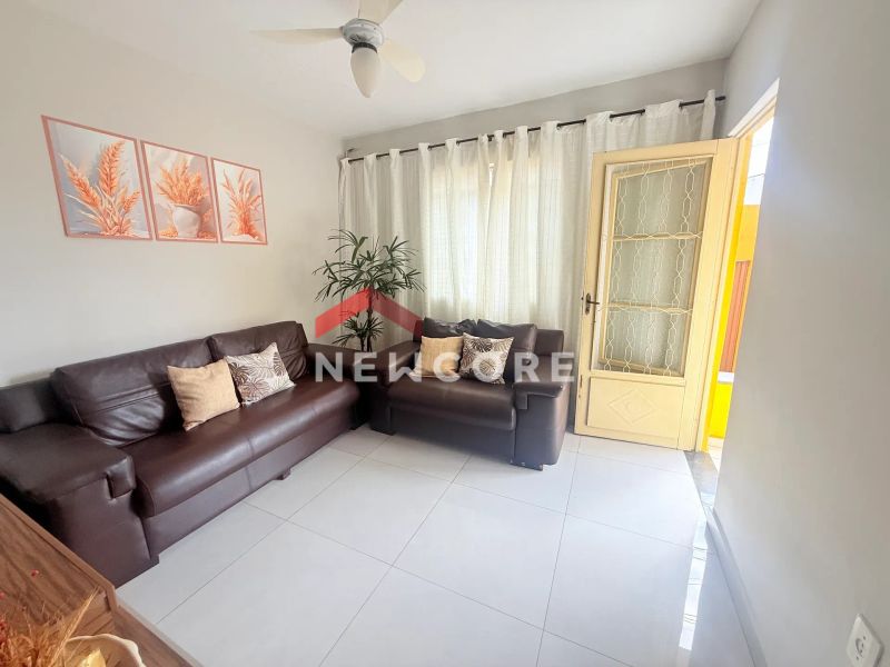 Casa com 3 quartos — Alípio de Melo, Belo Horizonte