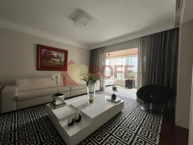 Apartamento com 3 Quartos à venda, 203m² no Moema, São Paulo
