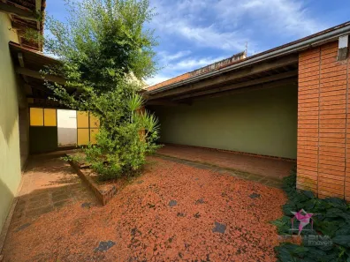 Casa com 3 Quartos à venda, 180m² no Vila Terezinha, Leme