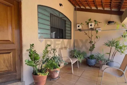 Casa com 6 Quartos à venda, 300m² no Jardim Califórnia, Ribeirão Preto