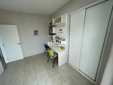 Apartamento com 2 Quartos à venda, 57m² no Jardim das Palmeiras, Uberlândia