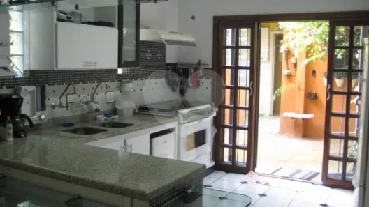 Casa com 3 Quartos à venda, 179m² no Parque Imperial, São Paulo