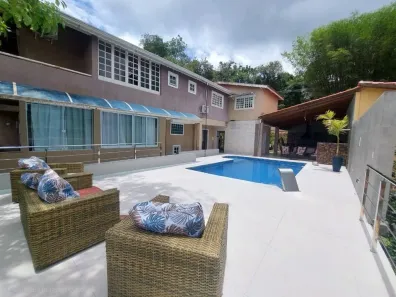 Casa de Condomínio com 4 Quartos à venda, 400m² no Transurb, Itapevi
