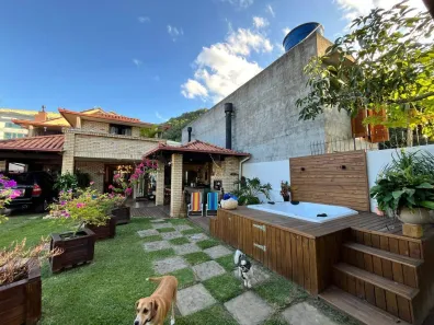 Casa com 3 Quartos à venda, 196m² no Ingleses do Rio Vermelho, Florianópolis