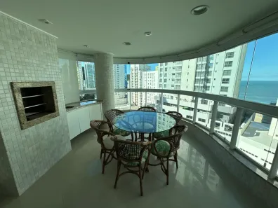 Apartamento com 3 Quartos para alugar, 105m² no Centro, Balneário Camboriú