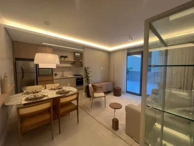 Apartamento com 2 Quartos para alugar, 170m² no Centro, Florianópolis