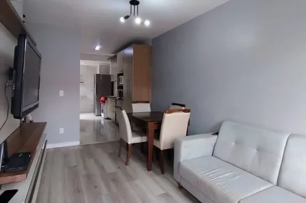 Casa com 2 Quartos à venda, 70m² no Olaria, Canoas
