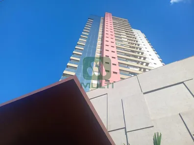 Apartamento com 3 Quartos para alugar, 145m² no Tubalina, Uberlândia