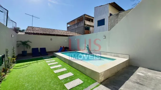 Casa com 3 Quartos à venda, 180m² no Piratininga, Niterói