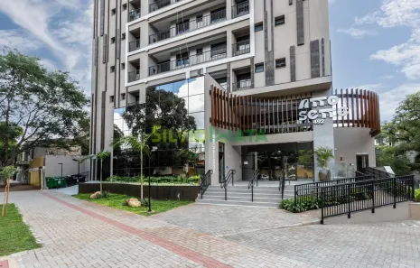 Apartamento com 3 Quartos para alugar, 72m² no Zona 07, Maringá