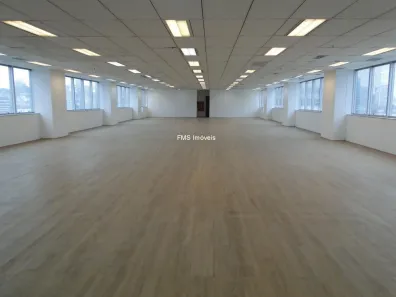 Sala Comercial para alugar, 458m² no Vila Cordeiro, São Paulo