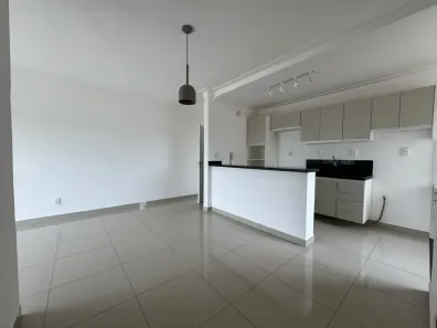 Apartamento com 3 Quartos à venda, 84m² no Pedrinhas, Porto Velho