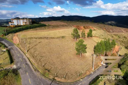 Lote/Terreno à venda, 4880m² no Descansópolis, Campos do Jordão