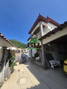 Casa com 3 Quartos à venda, 290m² no Vila Valqueire, Rio de Janeiro