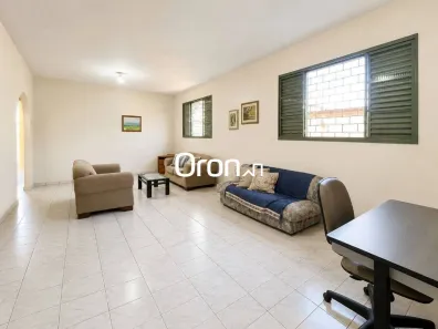 Casa com 4 Quartos à venda, 389m² no Jardim América, Goiânia