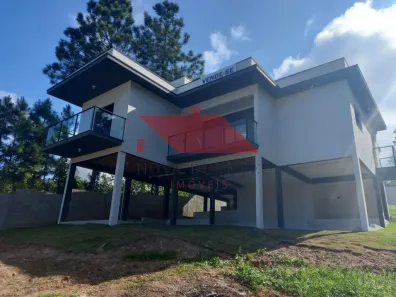 Casa com 3 Quartos à venda, 140m² no Capricórnio II, Caraguatatuba