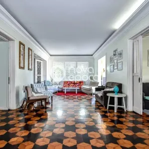 Casa com 5 Quartos à venda, 520m² no Leme, Rio de Janeiro