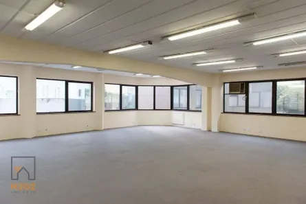 Sala Comercial para venda ou aluguel, 110m² no Cidade Monções, São Paulo