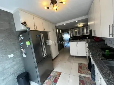 Sobrado com 3 Quartos à venda, 225m² no Olímpico, São Caetano do Sul