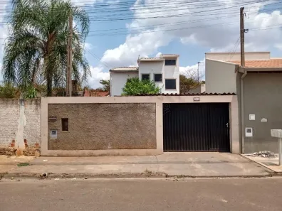 Sobrado com 2 Quartos à venda, 90m² no Jardim Victório Antônio de Santi II, Araraquara