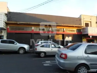 Ponto Comercial com 1 Quarto à venda, 682m² no Centro, Uberlândia