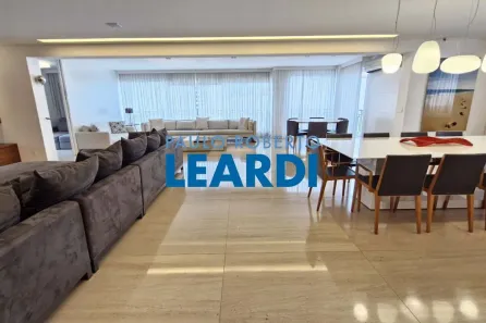 Apartamento com 4 Quartos à venda, 300m² no Santa Cecília, São Paulo