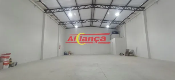Sala Comercial para alugar, 192m² no Vila Flórida, Guarulhos