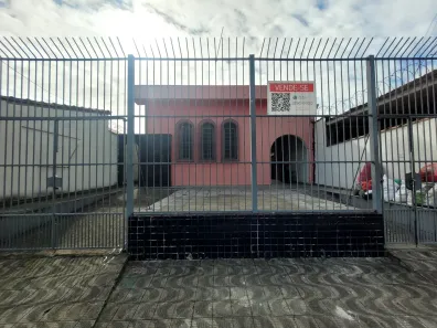 Imóvel Comercial à venda, 196m² no Parque Bitaru, São Vicente