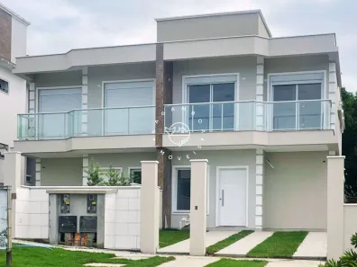 Sobrado com 4 Quartos à venda, 168m² no Ingleses do Rio Vermelho, Florianópolis