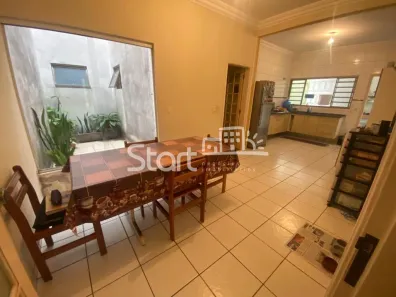 Casa com 3 Quartos à venda, 200m² no Jardim Regina, Indaiatuba