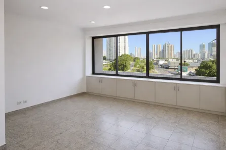 Sala Comercial à venda, 80m² no Imbiribeira, Recife