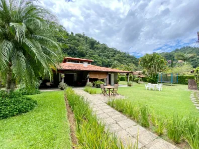 Casa com 3 Quartos à venda, 250m² no Itaipava, Petrópolis