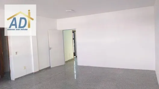 Sala Comercial para alugar, 139m² no Taquara, Rio de Janeiro