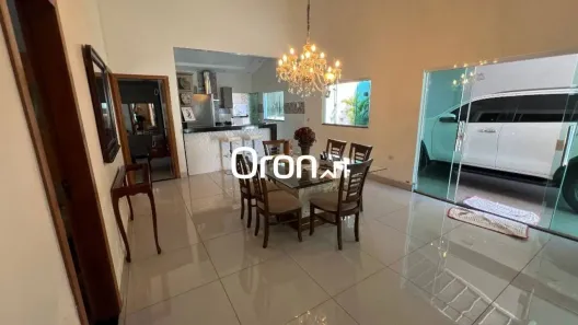 Casa com 3 Quartos à venda, 240m² no Residencial São Leopoldo Complemento, Goiânia