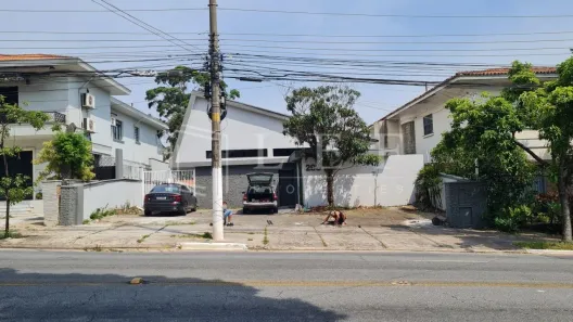 Prédio Comercial para alugar, 230m² no Pacaembu, São Paulo